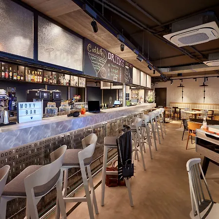 Moxy 3* Karlsruhe