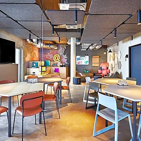 Hotel Moxy