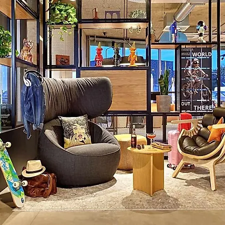 Moxy Hotel Karlsruhe